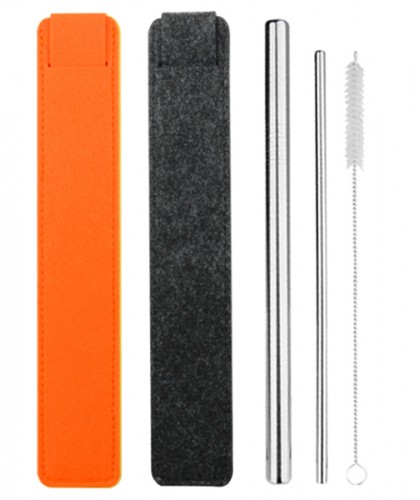 FEEL - Straw Set with Felt Pouch     